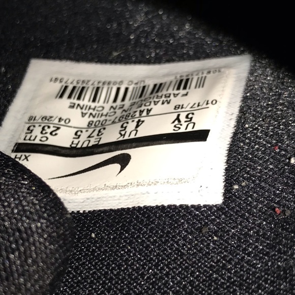 Nike kyrie 4s - 5y - Picture 4 of 5